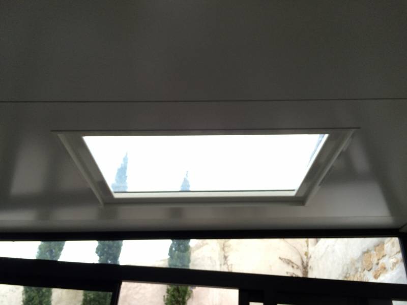 Trouver un bon fournisseur de fenêtre de toit en aluminium pour Bordeaux dans le 33