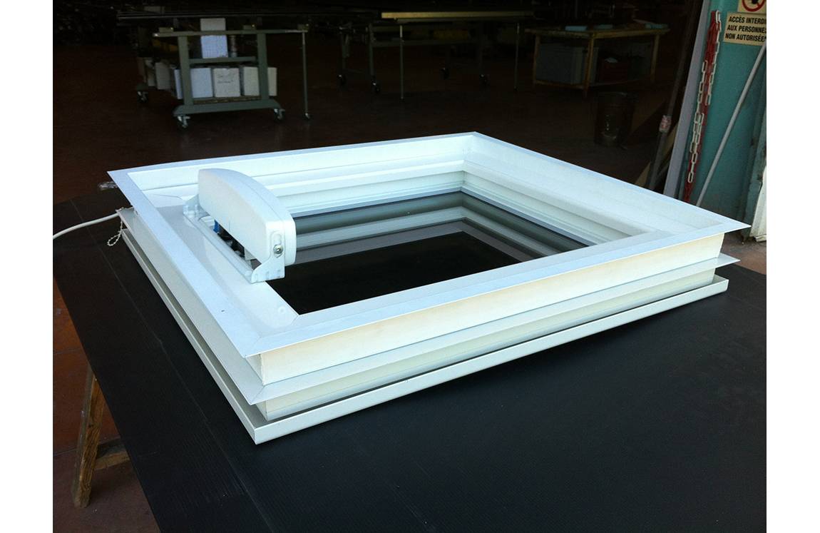 Les vitrages de la fenêtre de toit en aluminium Fentop