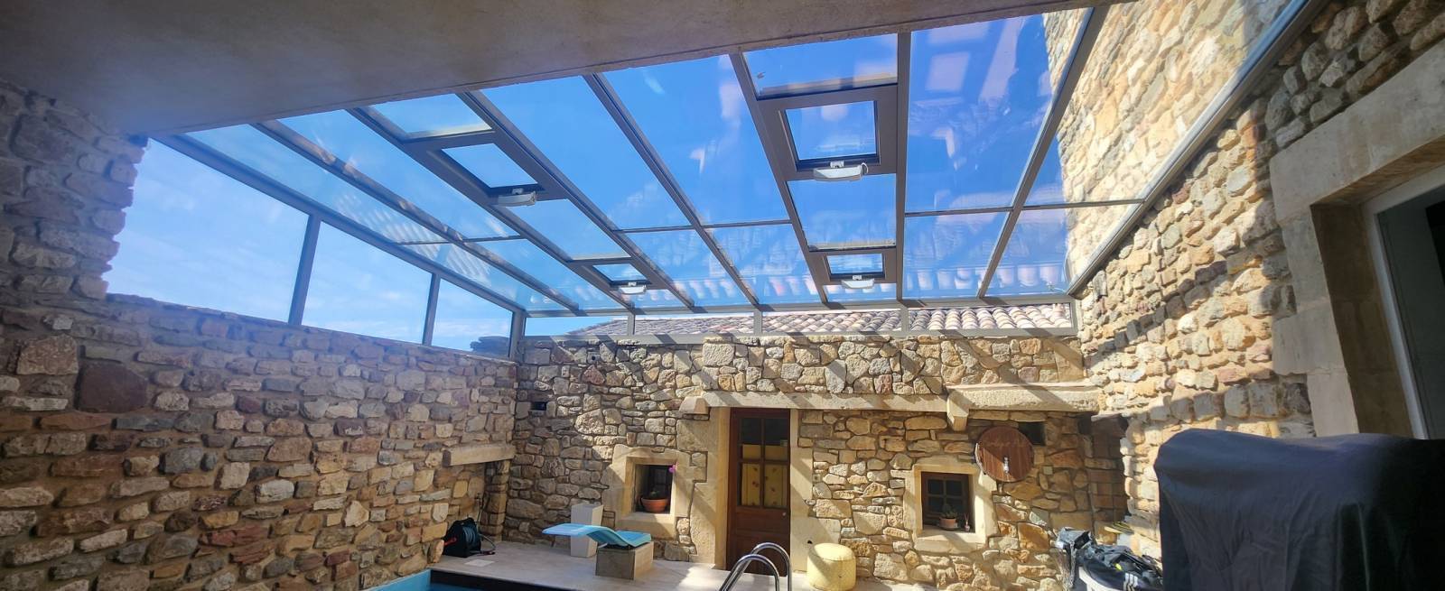 Fournisseur fenêtres toit pour promoteur immobilier Lyon 69 Rhône-Alpes